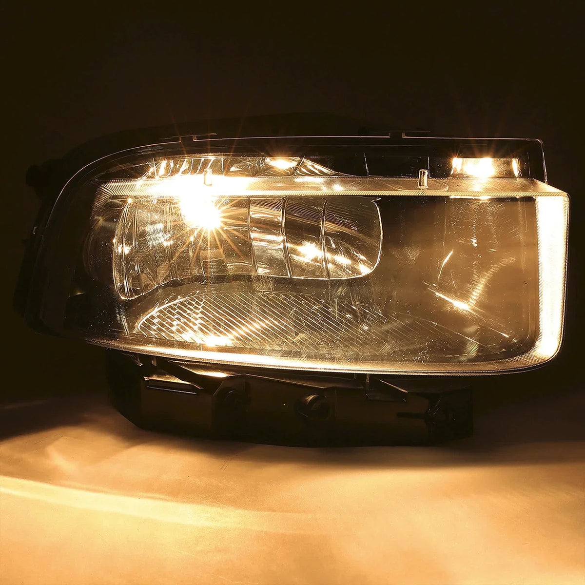 Right Side Fog Light with Bulbs for Chevrolet Corvette (2005–2013) #25942592