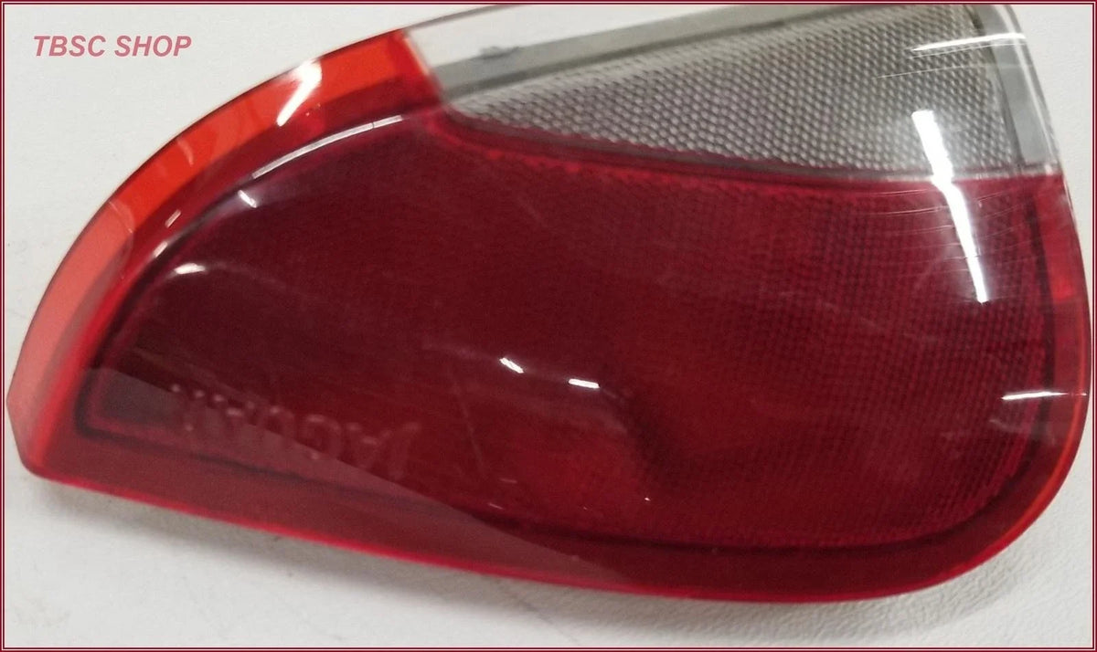 Rear RH Passenger Door Courtesy Light for Jaguar XJ6 XJ12 (1995–1997) LNA5372AA
