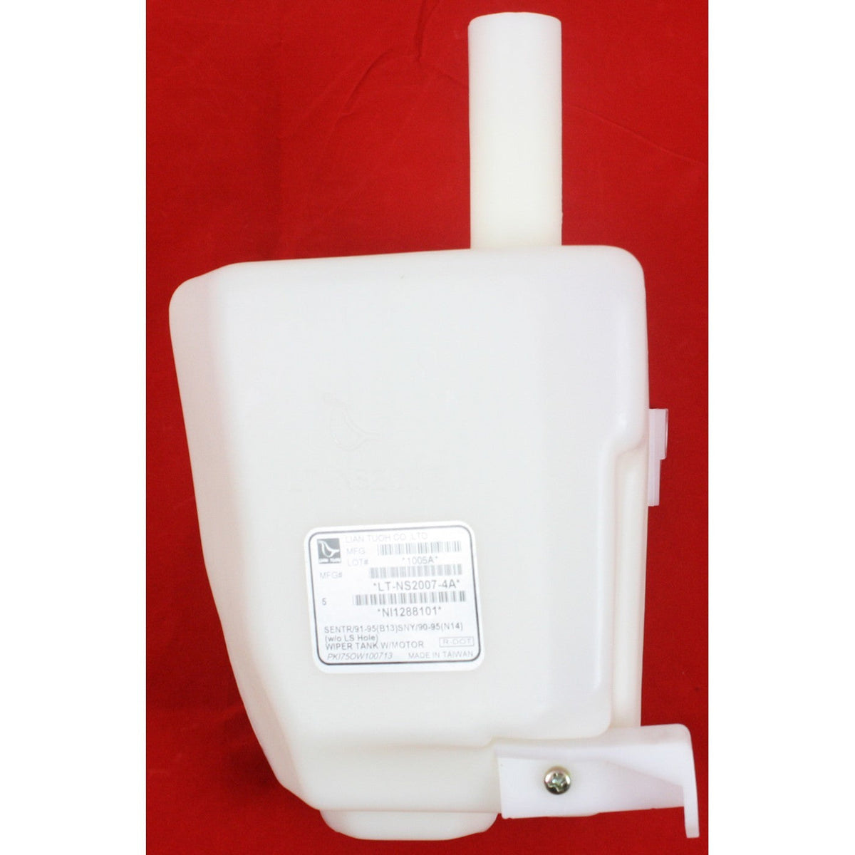 Washer Reservoir for Nissan Sentra (1995–1999) with Pump
