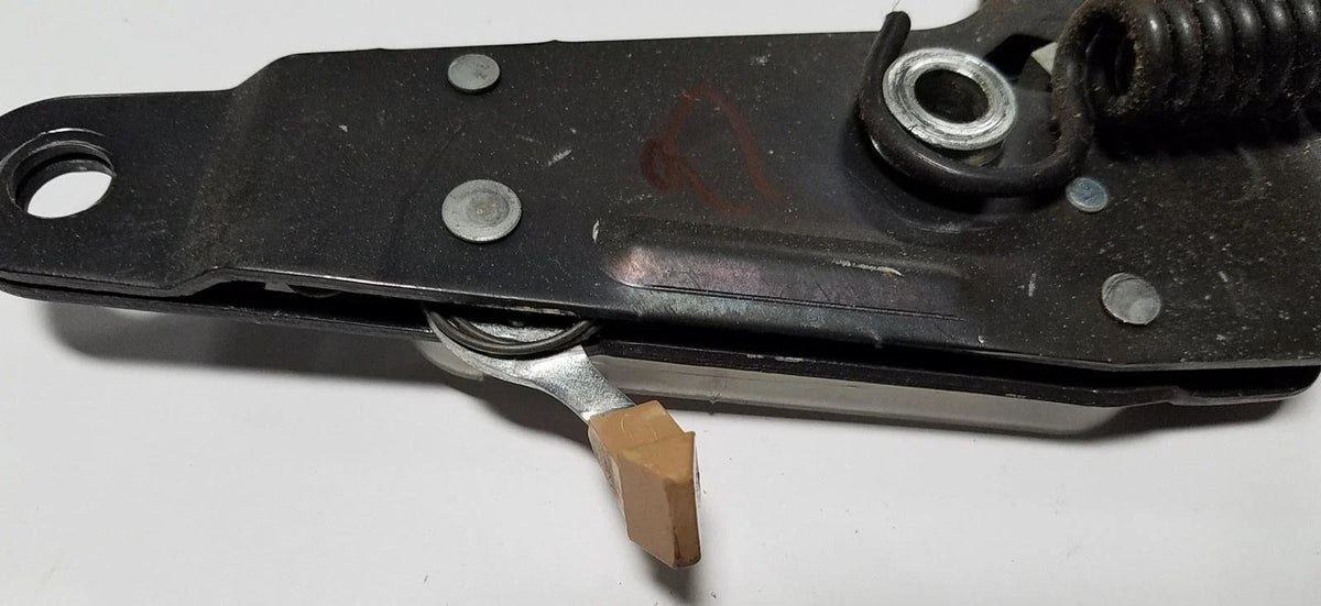 Seat Hinge RH for Thunderbird Cougar (1997) - Prairie Tan Latch