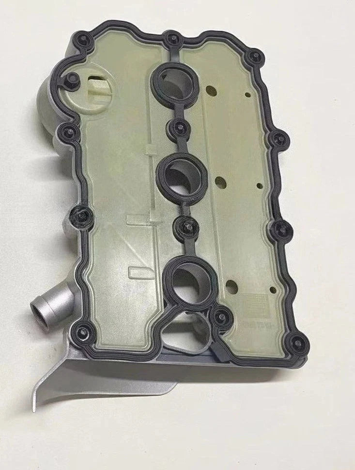 Left Side Valve Cover and Gasket for Audi A4 A6 Quattro 2003-2012