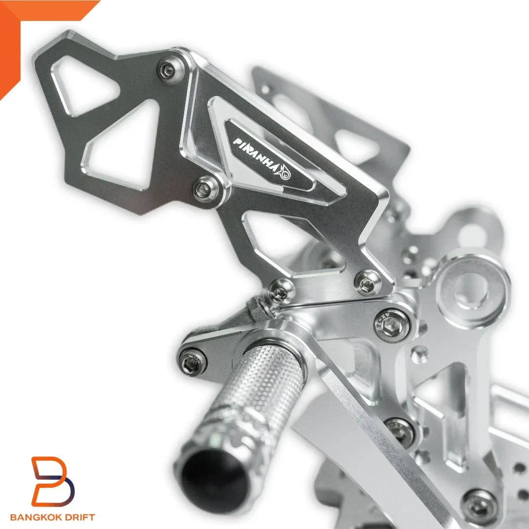 Silver Rear Adjustable Footpegs for Grom MSX125, Honda Monkey 125 (2018-2023)