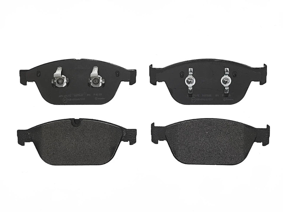 Set of 4 Brembo Front Disc Brake Pads for Audi A8 Quattro (2014–2015)
