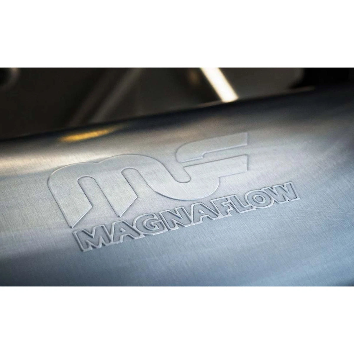 Magnaflow 14832 Muffler Oval for Universal Fit (2000–2023)