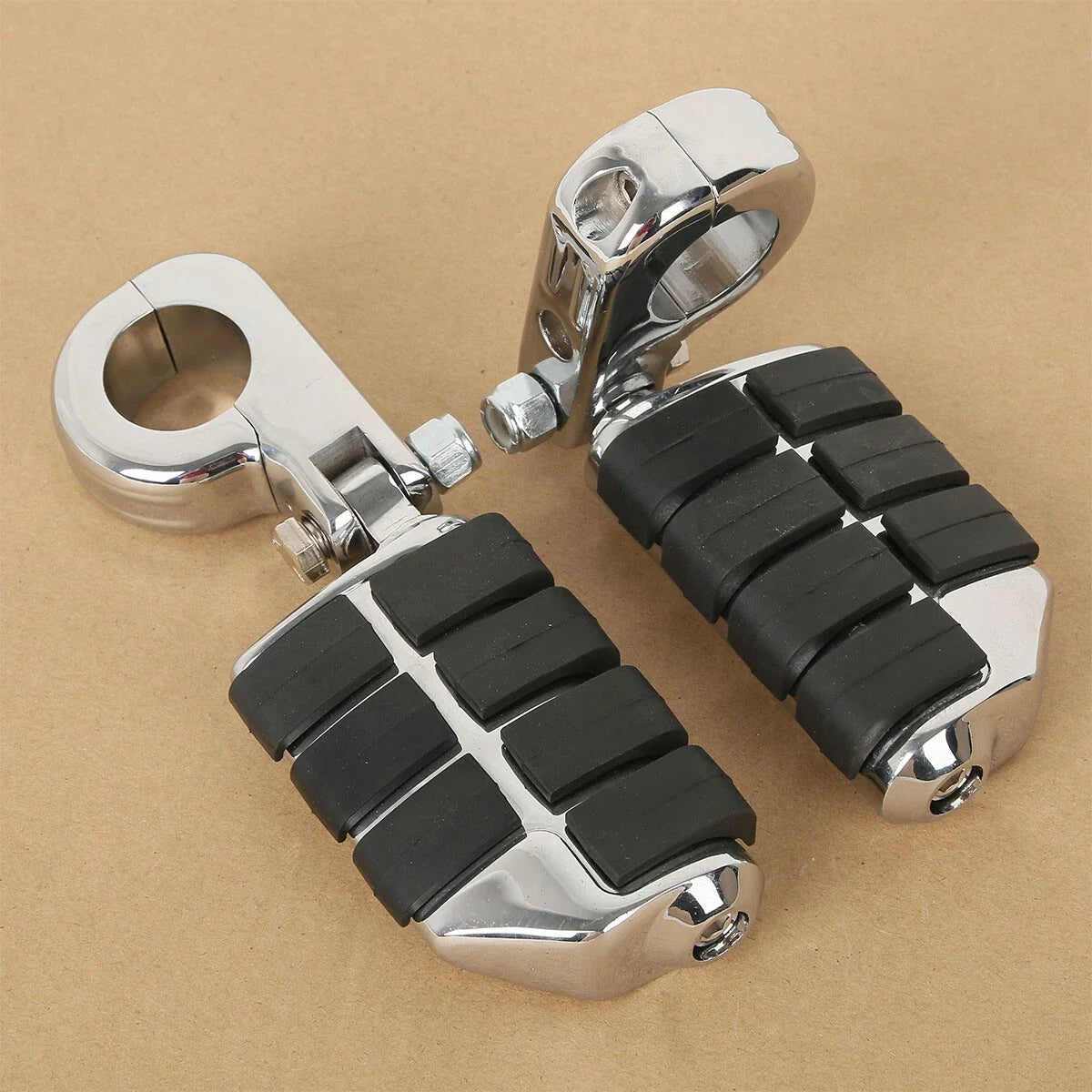 Foot Pegs Anti Vibration for 1 1/4" Highway Engine Guards