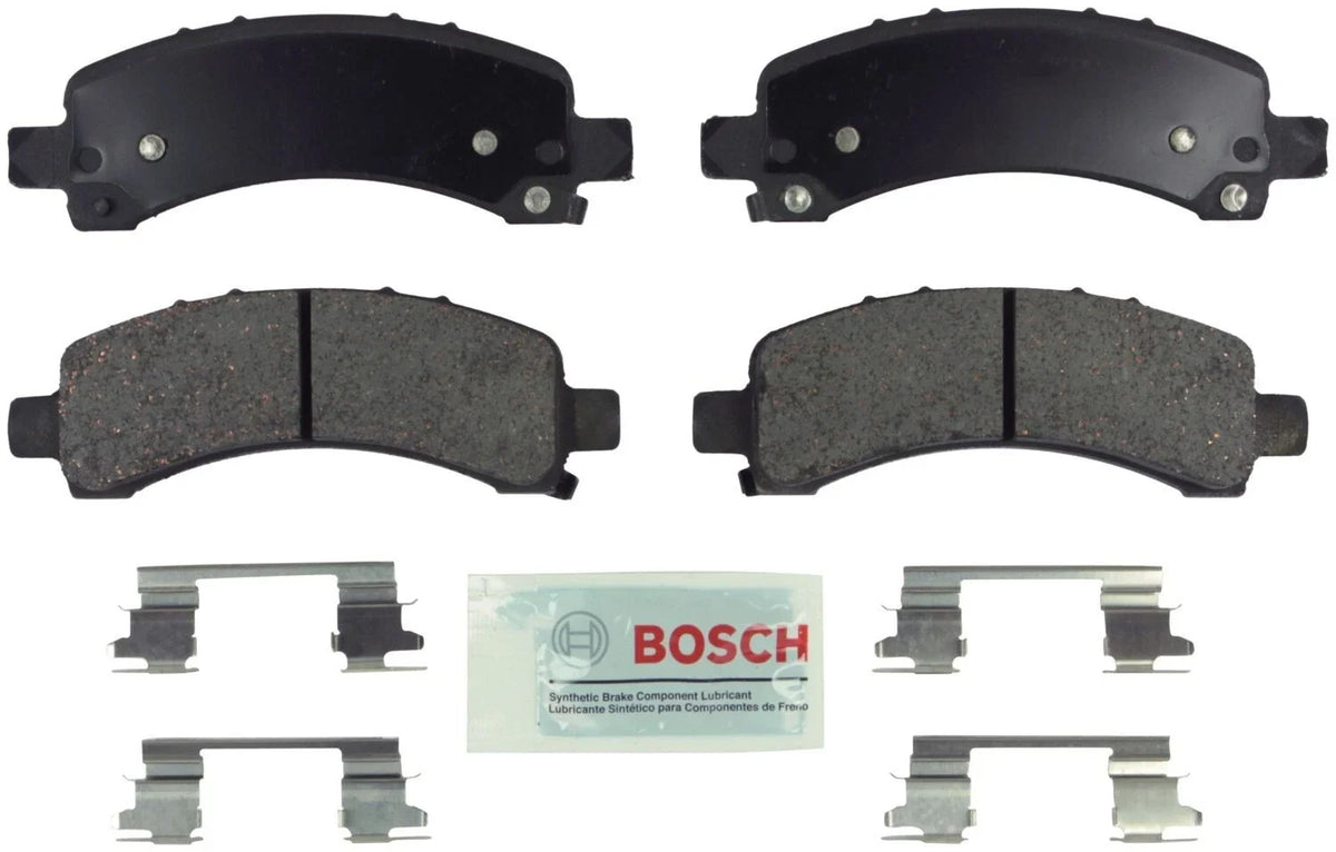 Rear Disc Brake Pads with Hardware for Chevy Express 2500 3500 (Bosch)