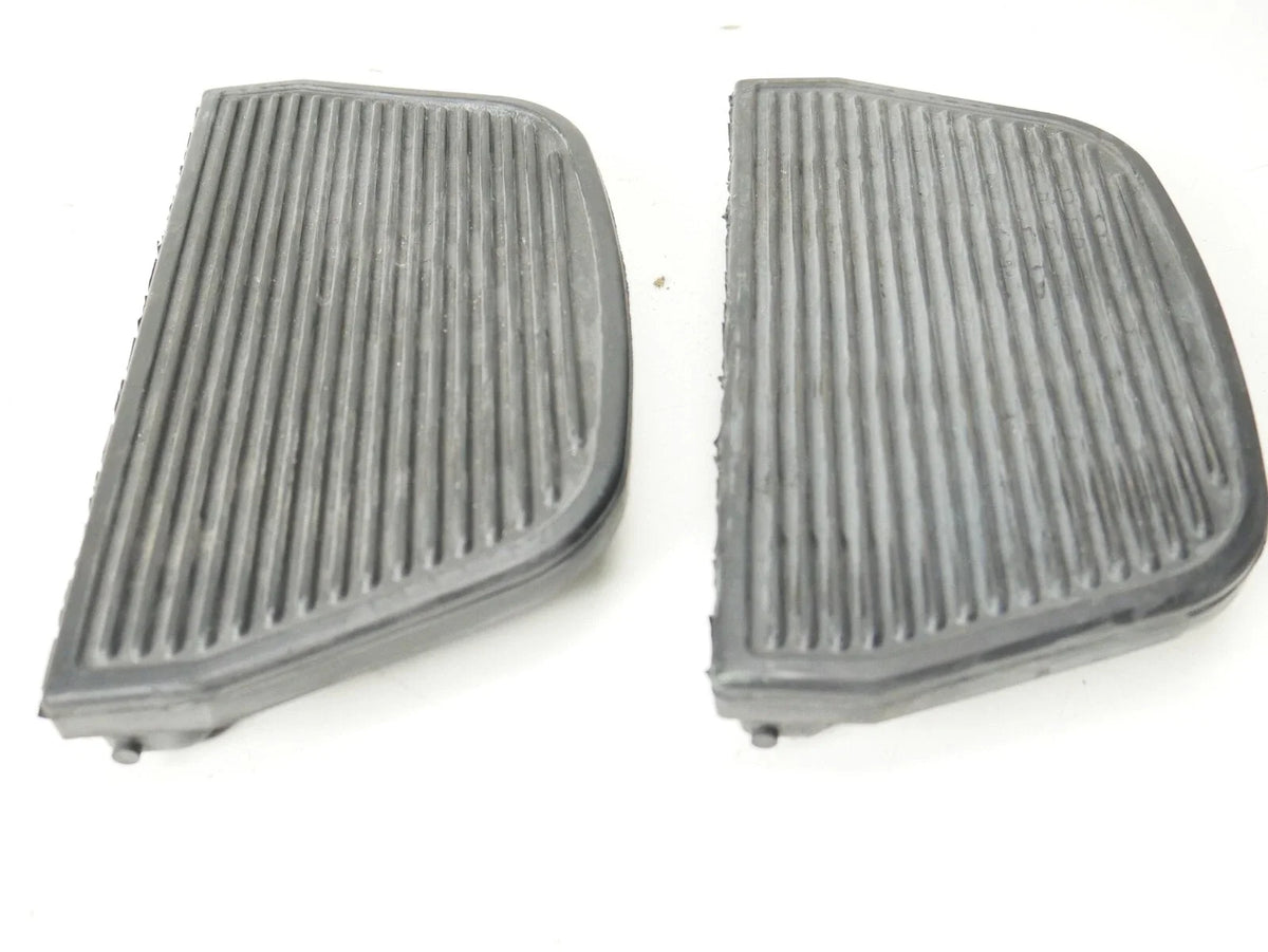 2-Piece Rubber Foot Board Insert Set for Harley Touring 1986–2021