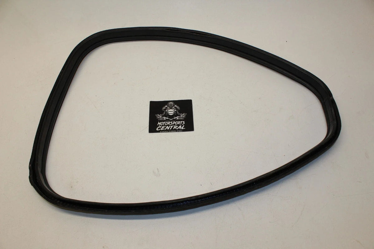 Rubber Seal for Kawasaki 900 1100 STX R 12F 15F (39145-3773)