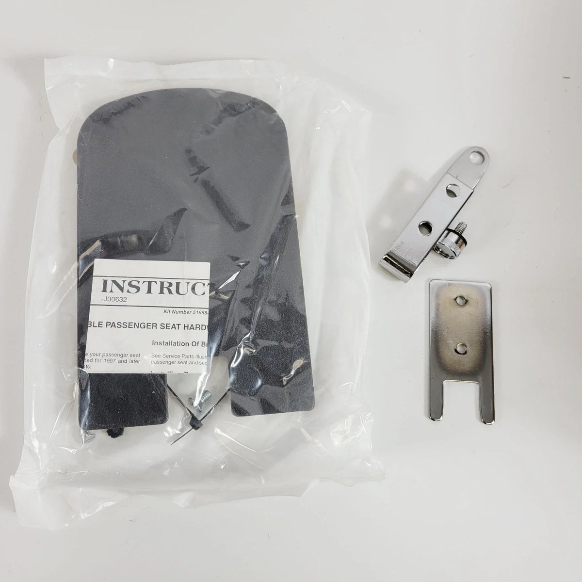 Harley Dyna Detachable Pillion Hardware Kit 1997–2005 51668-97