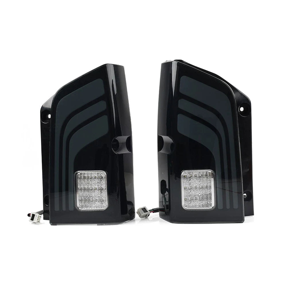 1 Pair Tail Lights for Nissan Pathfinder (2005–2012)