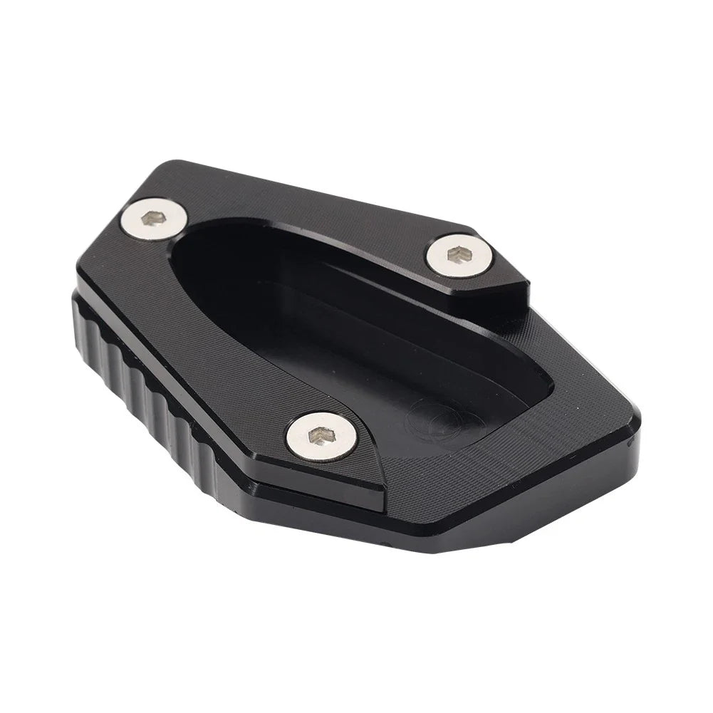 Kickstand Enlarger Plate for Triumph Speed / Street Twin 900 (2016–2023)