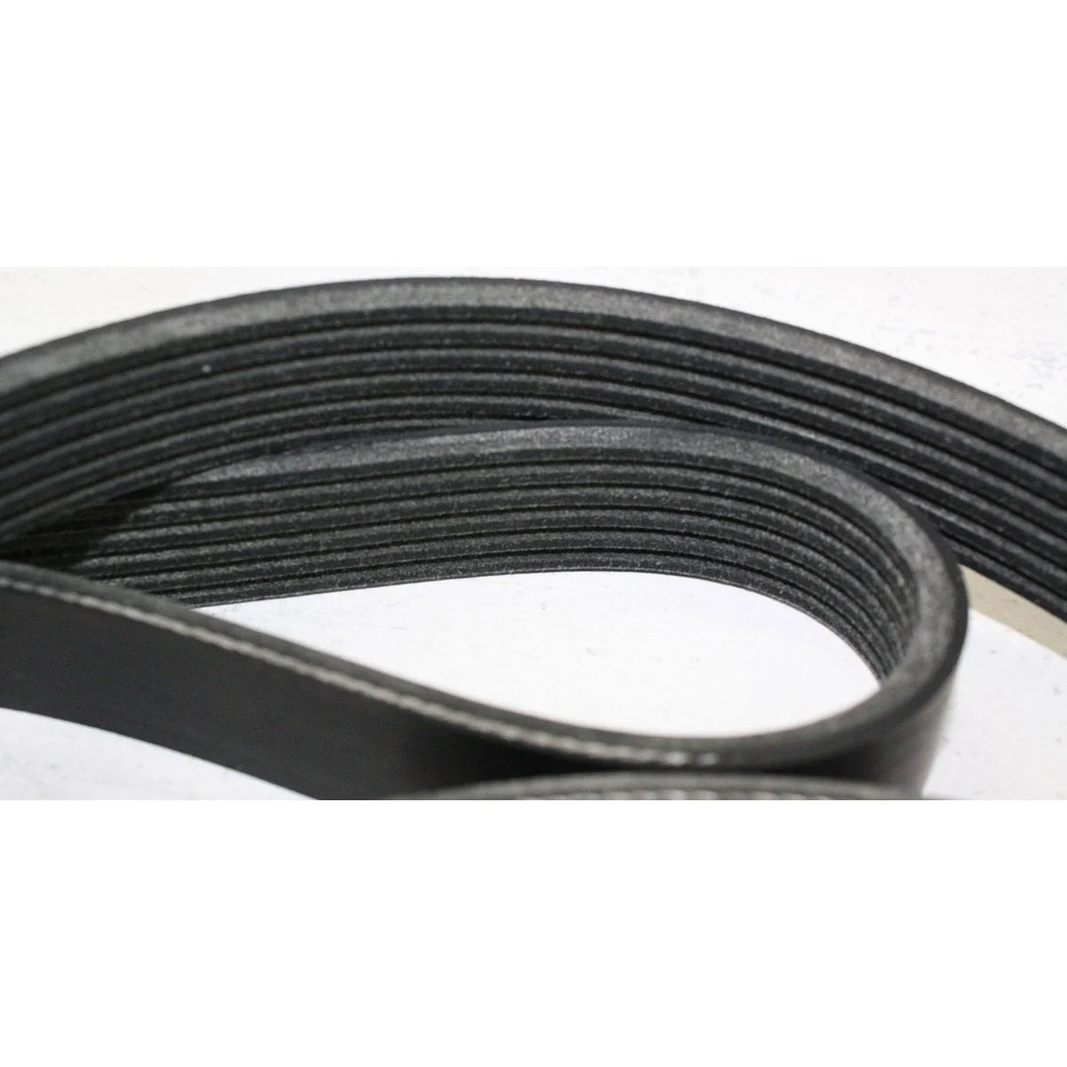 Drive Belt for Ford F-150, E-250 Econoline (2005-2006, 1993-2001)