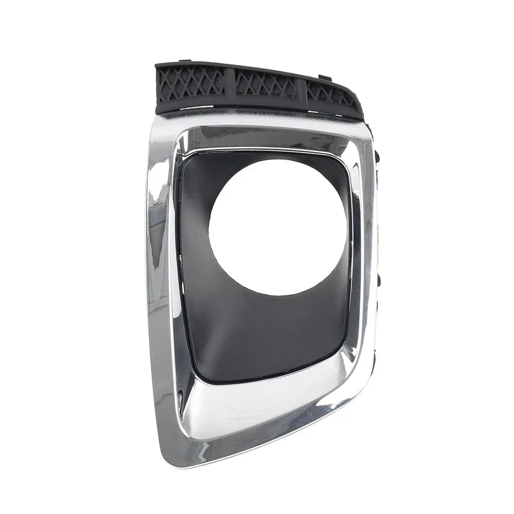 Fog Light Bezel in Chrome/Black Finish for Subaru Forester (2014-2018)