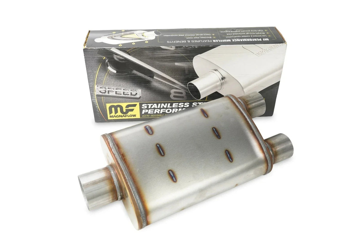 2.5" Dual Exhaust Kit for Toyota Tundra (2014–2021) Magnaflow Side Chrome Tip