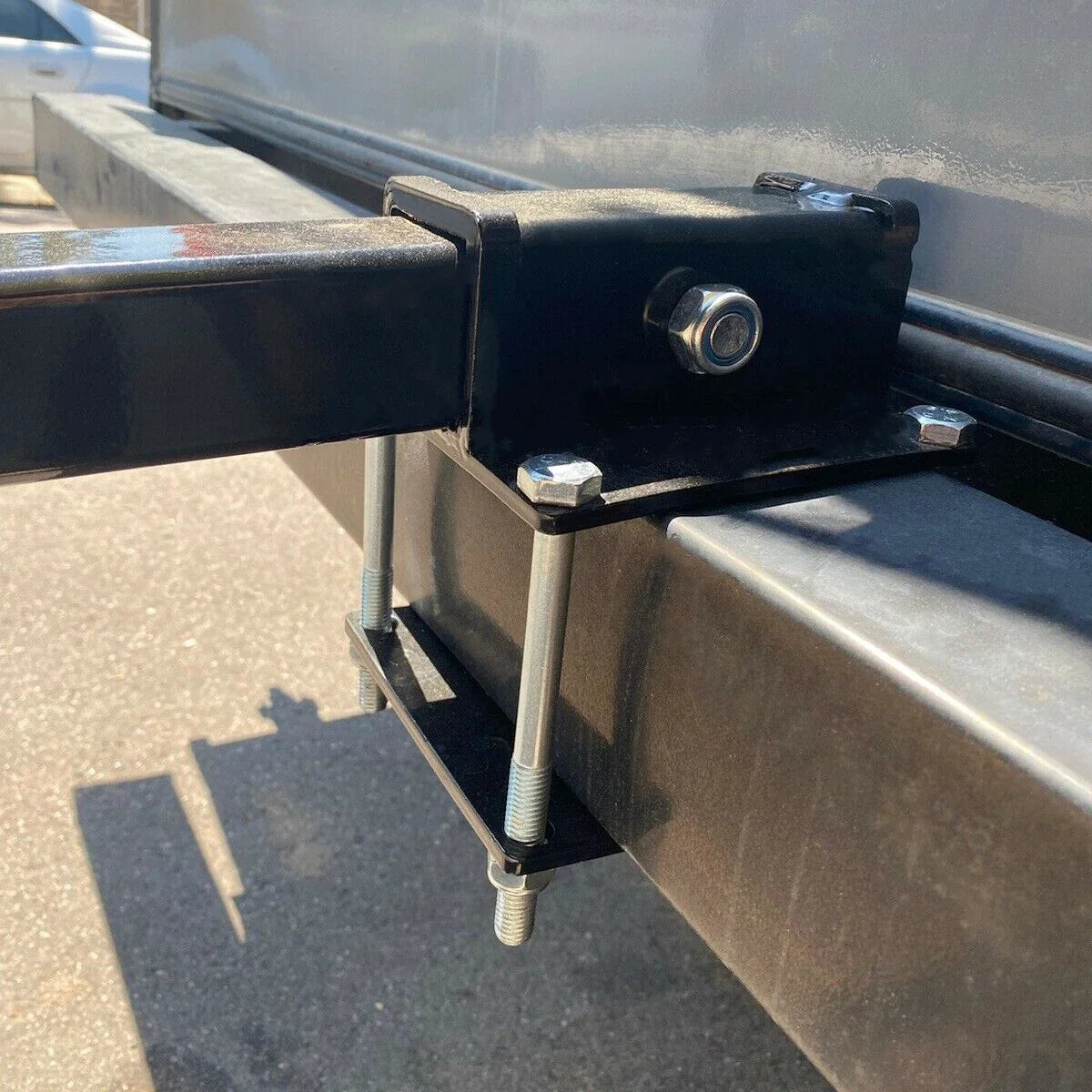 RV Bumper Receiver Adapter - 4'' Square for 2'' Hitch (2010–2023)
