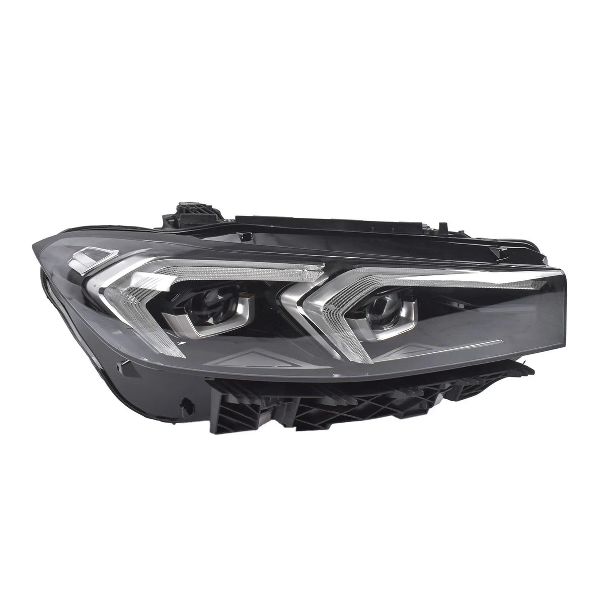 LED Headlight Right Passenger Side for BMW 3-Series (2023–2024)