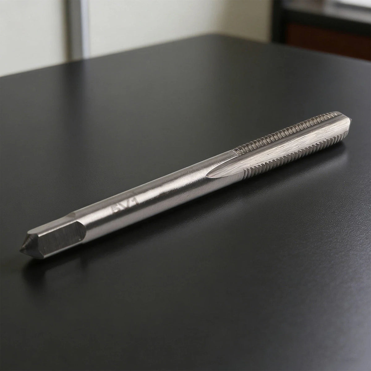 HSS 5V136 Tire Valve Threading Tap Tool for Valve Threads