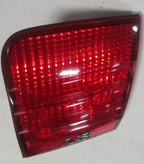 Rear Tail Light RH for Lincoln LS (2000–2002)