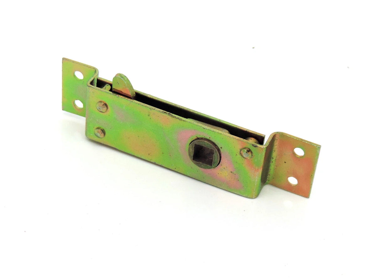 Right Hand Bonnet Latch for Tractors (Ford 2000–7000)