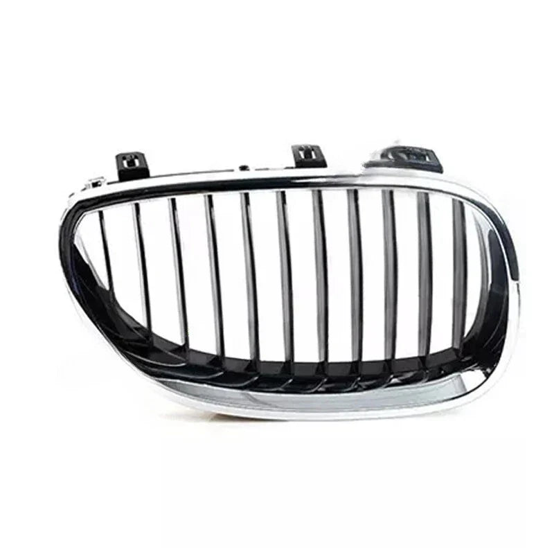 Pair of Chrome/Black Front Grilles for BMW 5-Series E60/E61 (2004–2009)