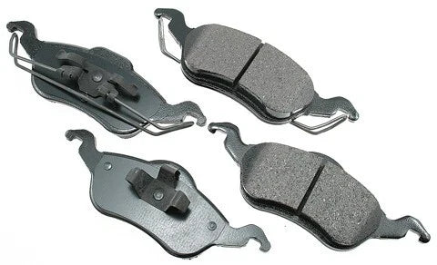 Front Disc Brake Pads for Ford Focus (2000–2004) Akebono ProACT