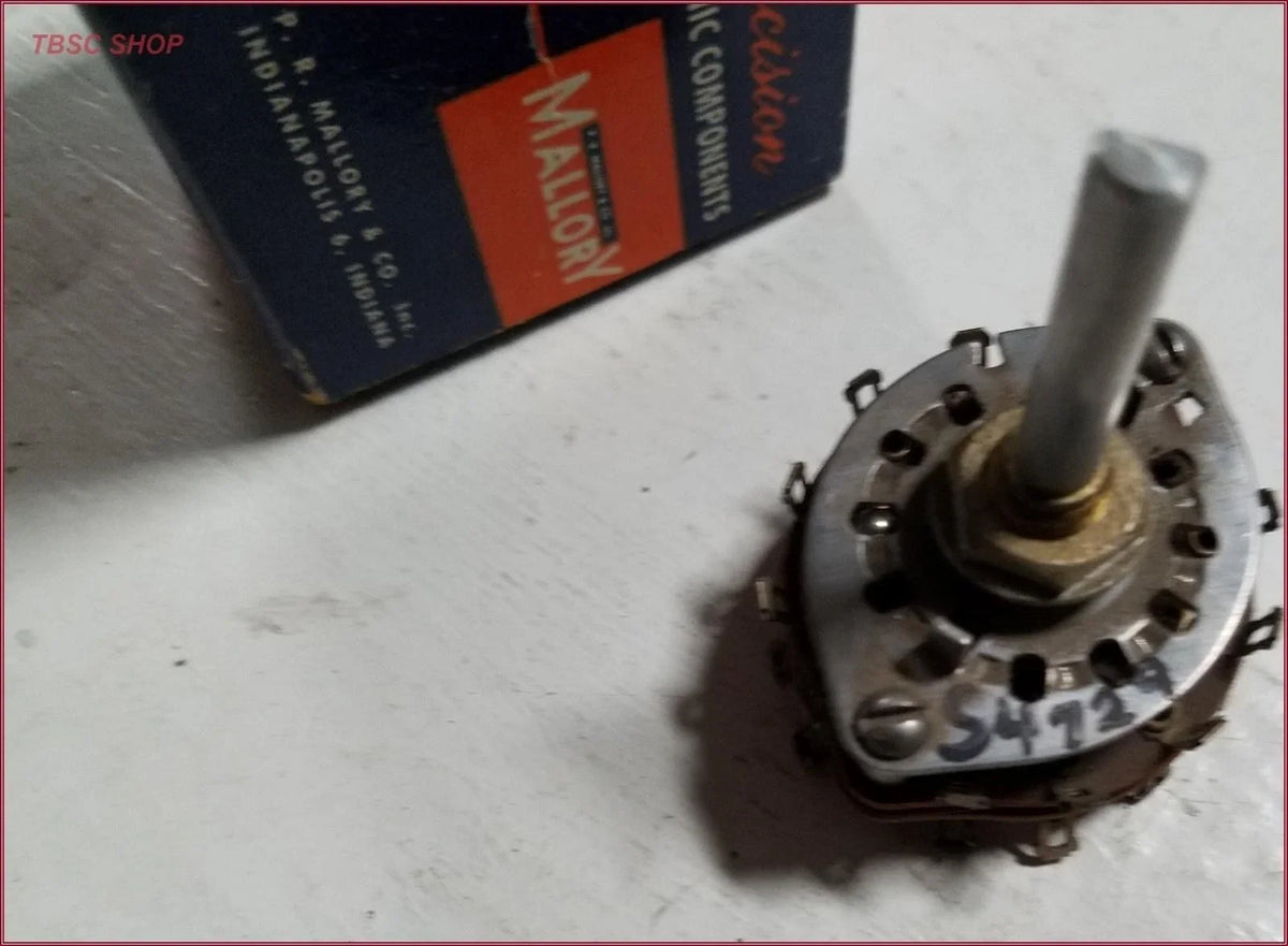 Mallory 6243 3-Way Lever Switch for Vintage Applications (NOS)