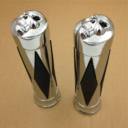 Skull Diamond Chrome Hand Grips for Harley Softail Dyna 2000-2023