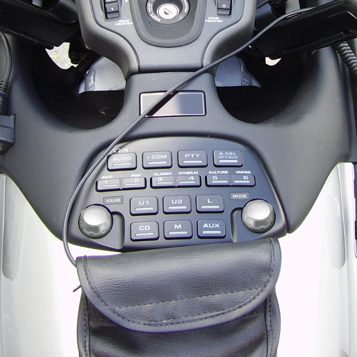 Radio Accent Panel Trim for Honda Goldwing 1800 GL1800 (2001–2017)