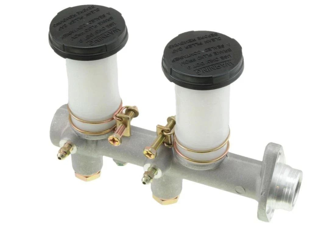 Brake Master Cylinder for Nissan 620 Pickup (1973–1977)