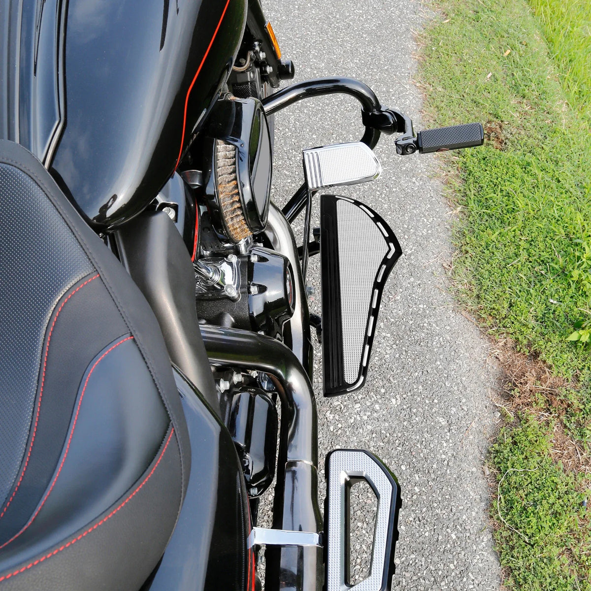 Footboard Driver for Touring Glide (2000–Up) & Softail (2000–2017)