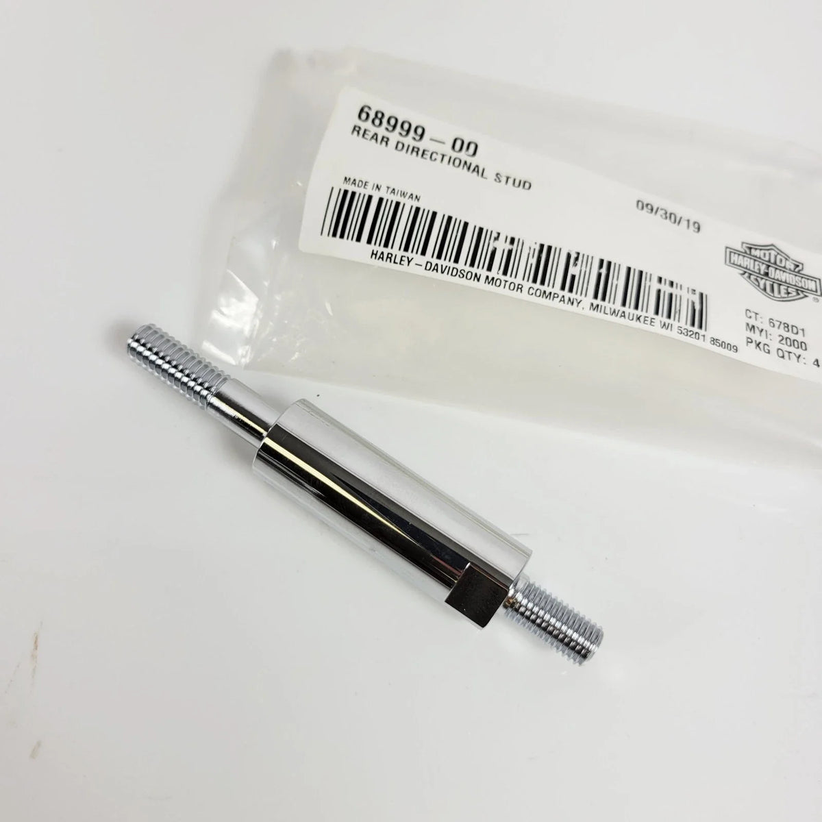 Rear Directional Stud Chrome for Harley-Davidson 2000 68999-00