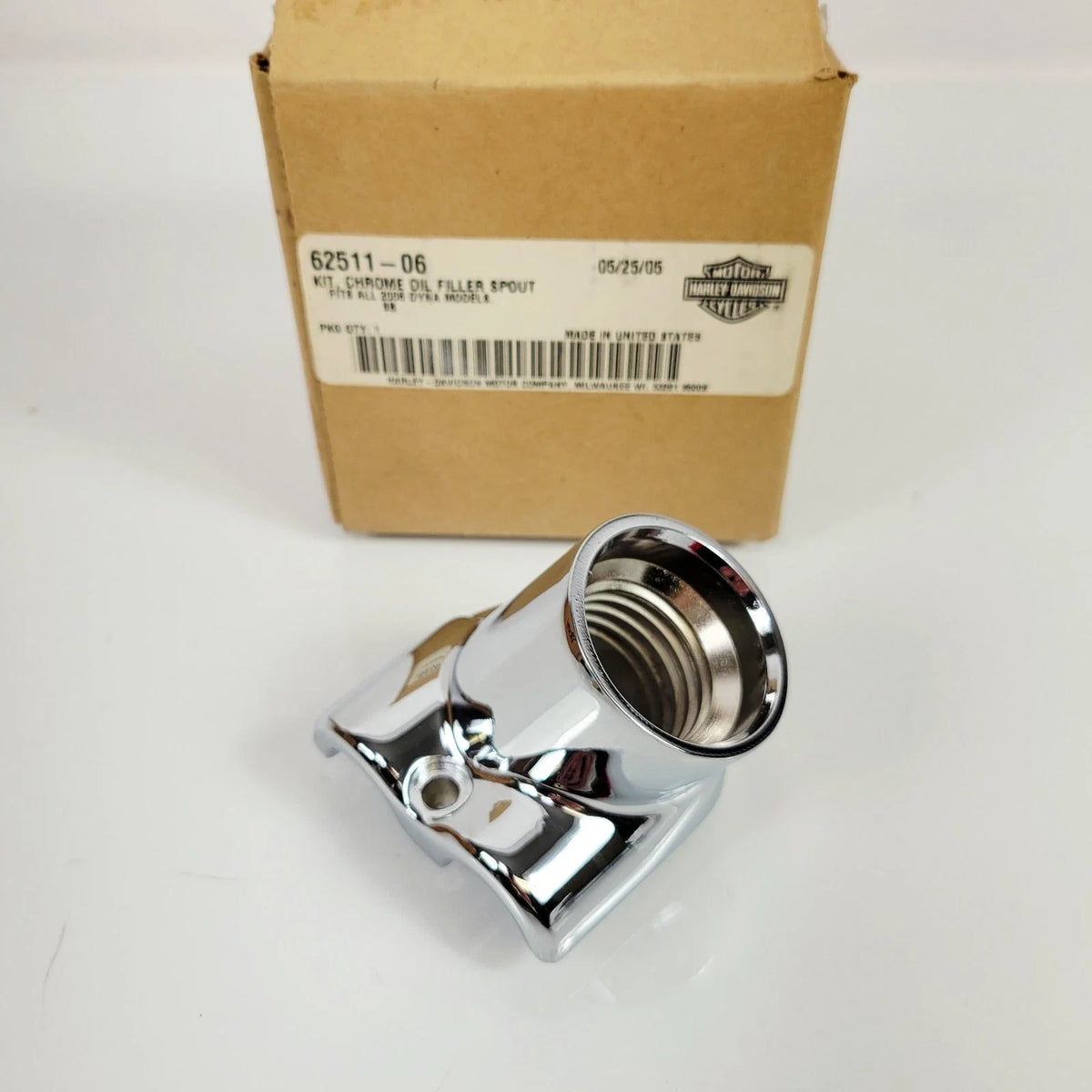 Chrome Finish Oil Filler Spout for Harley Dyna FXD 2006-2017 62511-06