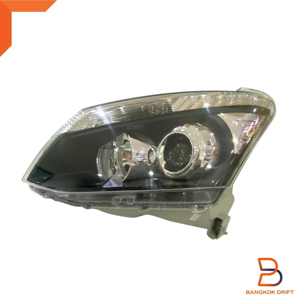 Projector Headlights Black for Isuzu D-Max Pickup (2012-2015) - H11 HB3