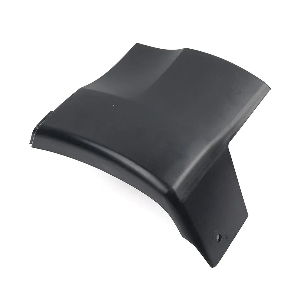 Lower Trim for Front Left Wing - Land Rover Discovery 5 (2017-2023)
