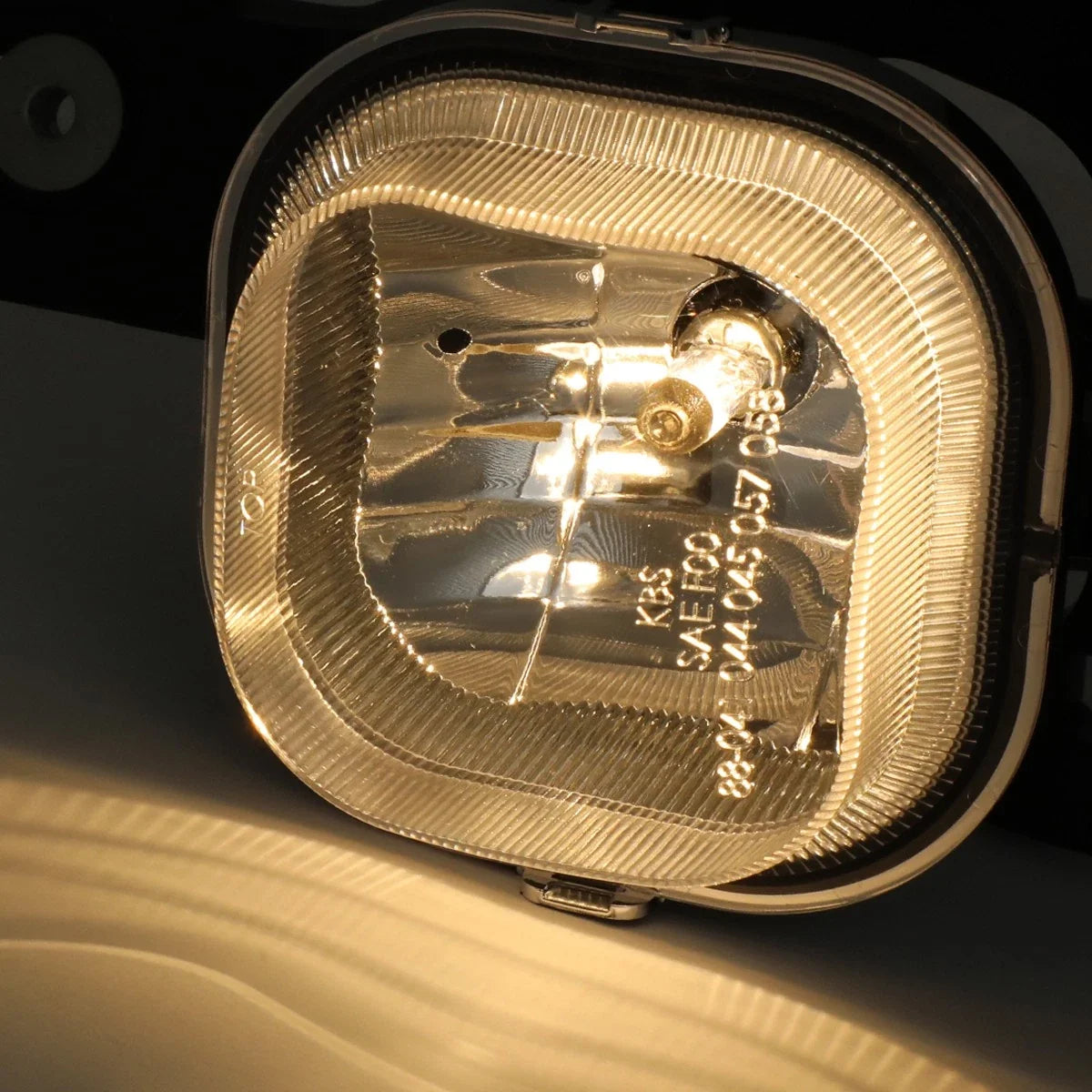Left Fog Light for Ford F250-F550 Super Duty (2008–2010) OE Style