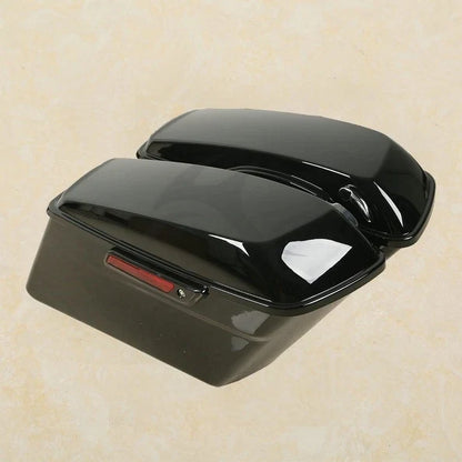 Saddlebag in Black with Chrome Bracket for Harley Fatboy Softail 1984-2017