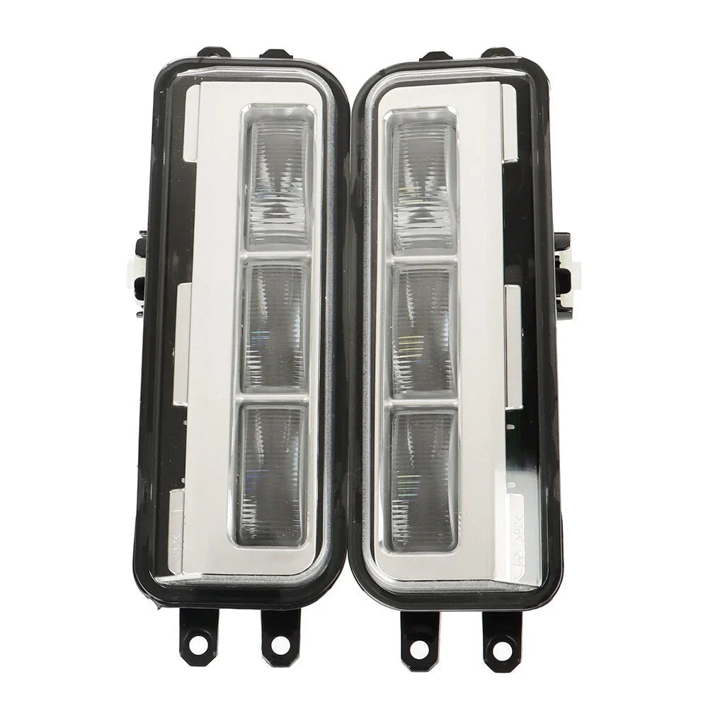 Pair of Clear Fog Lights for 2022-2024 Toyota Tundra Driver/Passenger