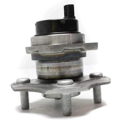Pair of Wheel Bearings & Hubs for Prius