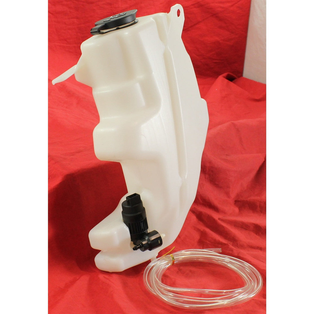 Washer Reservoir for Suzuki XL-7 (2007–2009) with Pump