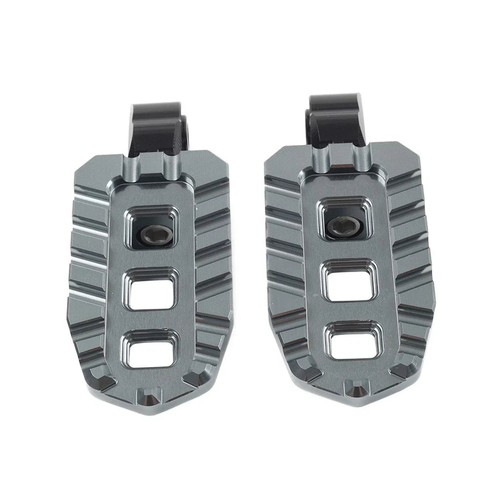 Set of 2 Rear Passenger Foot Pegs for BMW G310GS G310R G310RR (2017–2024)