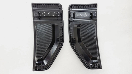 Set of 2 Fender Vent Blackout Emblems for Ford Maverick (2023–2025)