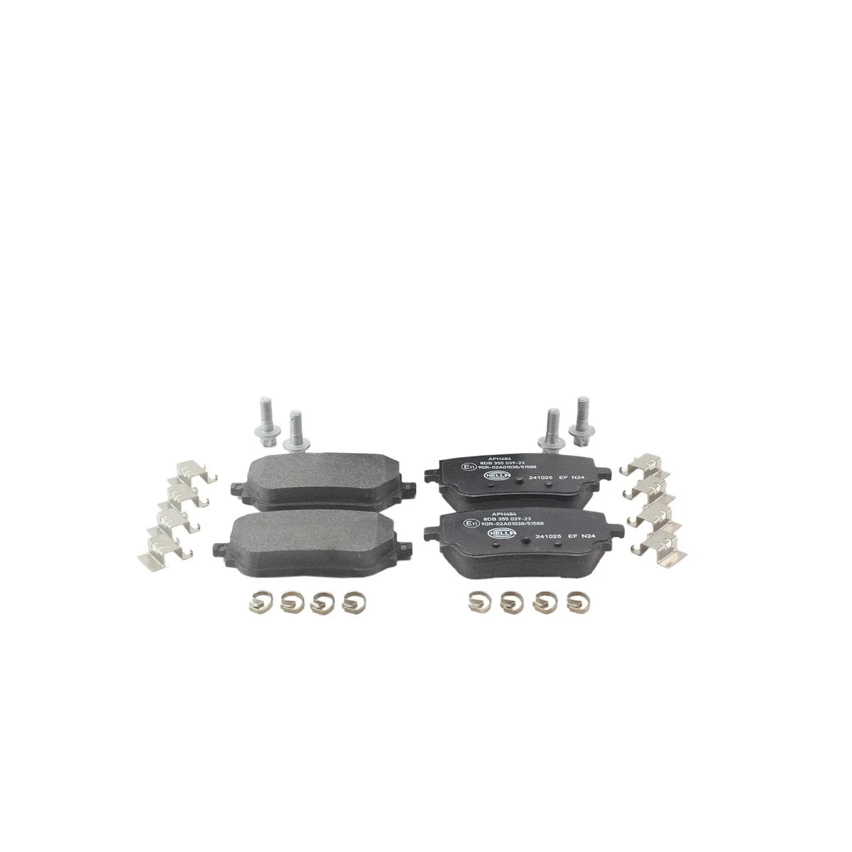 Set of 4 Rear Disc Brake Pads for Mercedes-Benz CLA35 AMG (2019–2023)