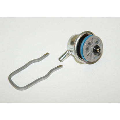 Fuel Pressure Regulator for 1997-2004 Oldsmobile DeVille/Aurora