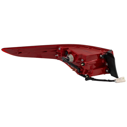 Tail Light for Nissan Sedan (92402J0010) Right Side Outer