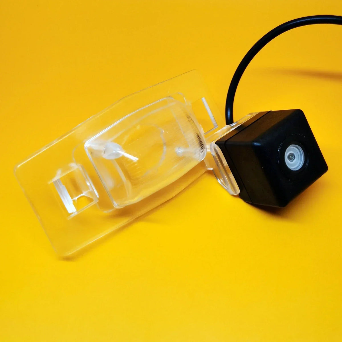Reverse Rear View Backup Camera for 1999-2003 Mazda Protege