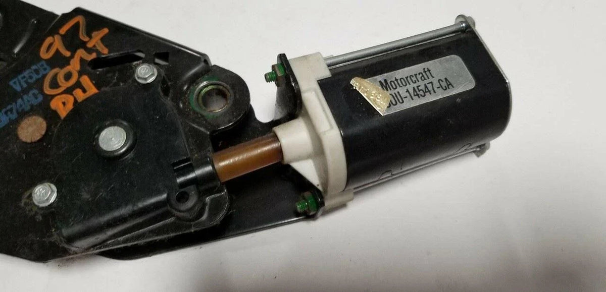 Seat Hinge RH Passenger for Lincoln Continental (1995–2002)