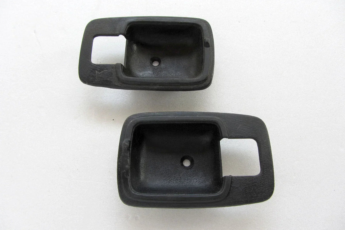 2 x Door Cup Bezels Covers for Interior of Datsun 620