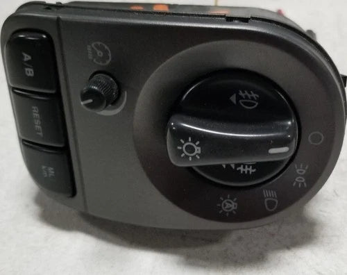Headlight Fog Switch for Jaguar X-Type (2002–2008)