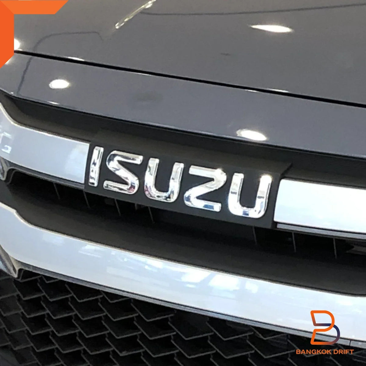 Front Grille Emblem Logo for Isuzu D-Max 2024-2025 Replacement