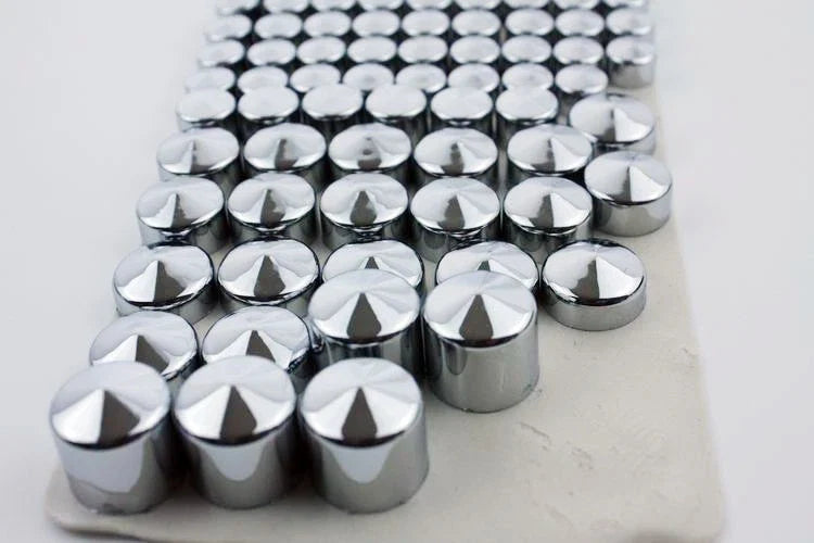 Bolt Toppers Caps in Chrome for Harley Twin Cam Road King (1996–2006)
